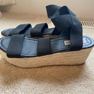 Black Steve Madden wedged sandals